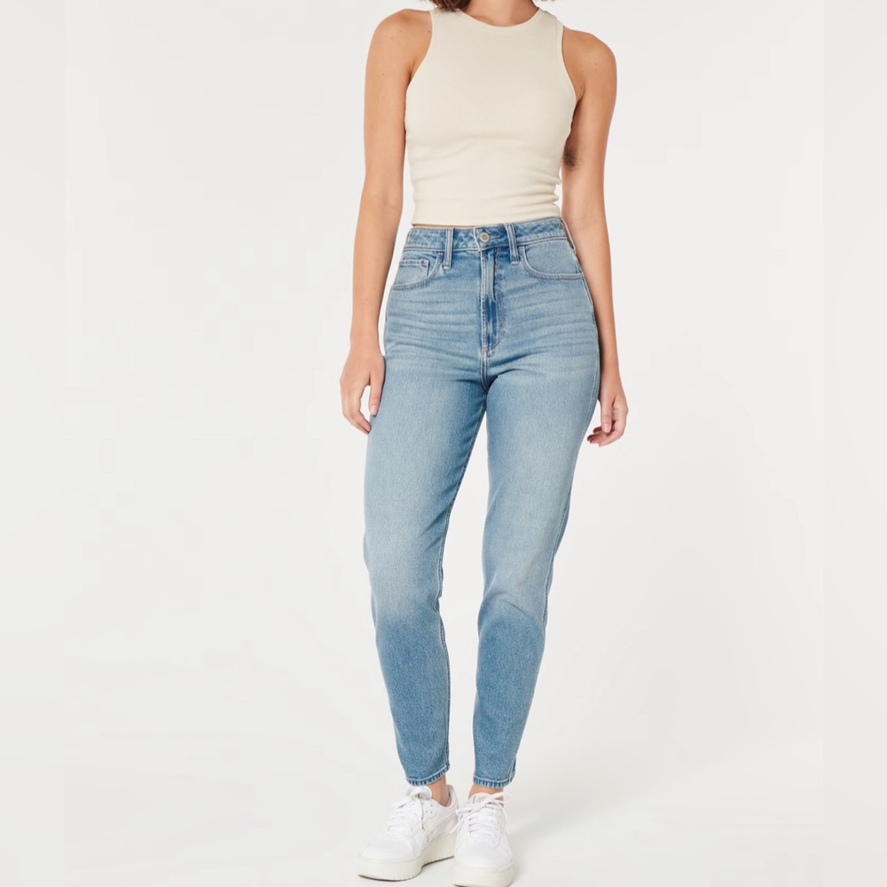 High rise Hollister mom jeans
